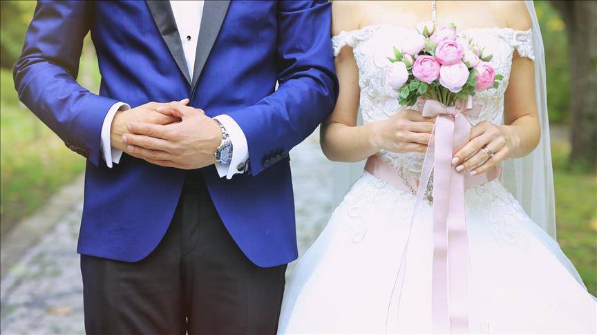 Genç çiftlere büyük fırsat! 250 bin TL faizsiz evlilik kredisi başvuruları Ekimde başlıyor! 2
